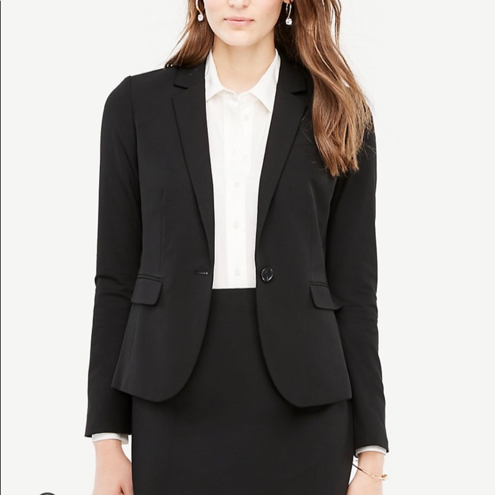 Ann Taylor The One-Button Blazer in Seasonless Stretch